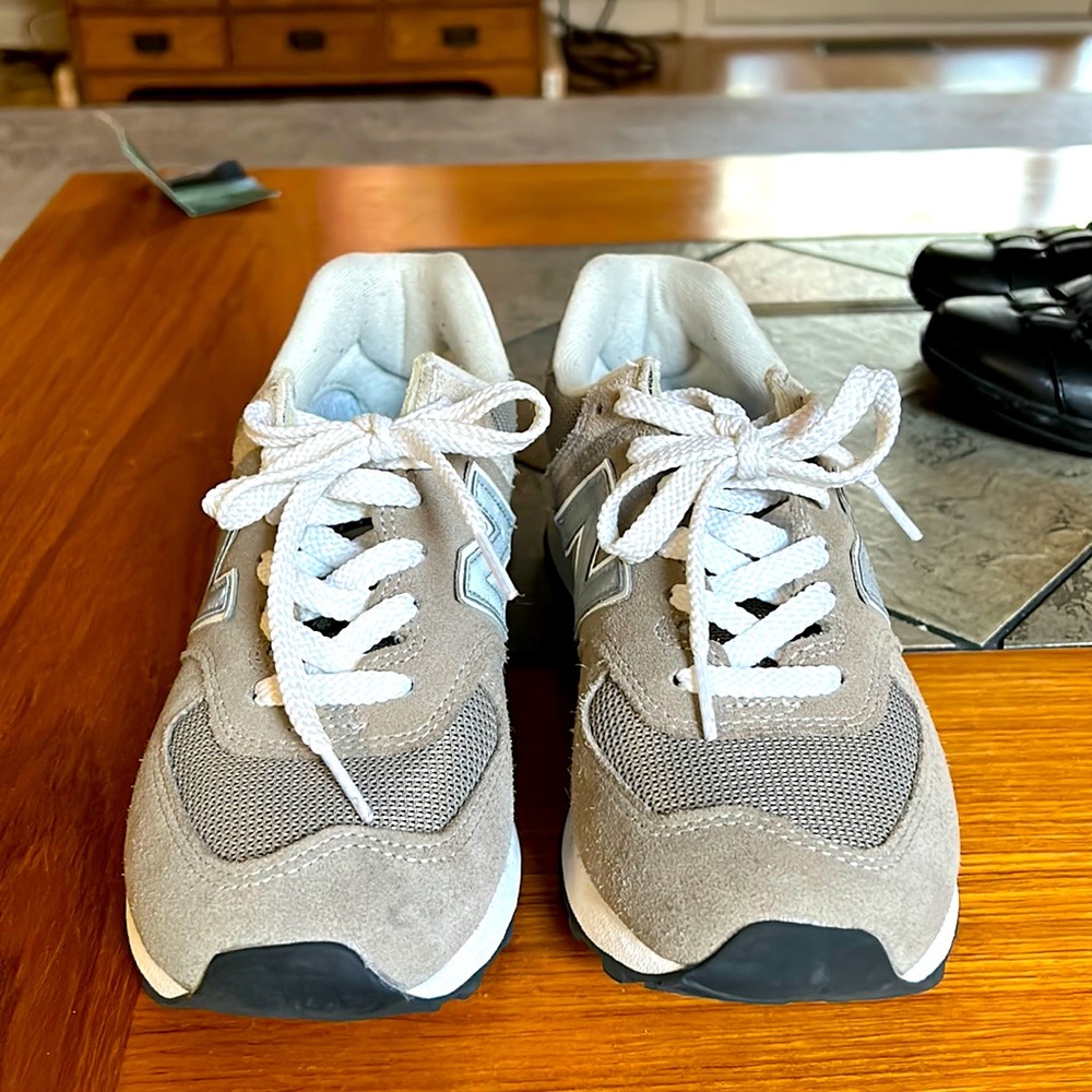 New Balance #574 size 7B beige and grey